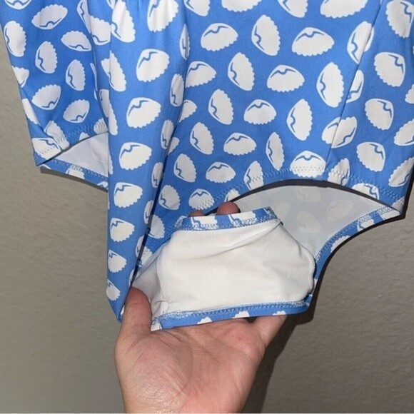 fisch one piece scoop neck coquille seashell motif pattern swimsuit - Picture 8 of 11